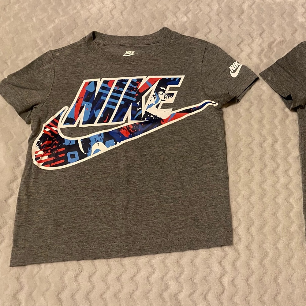 Nike Kids Charcoal Tee with Bold Graphic